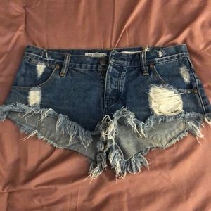 Wrangler Lo Cheeky shorts